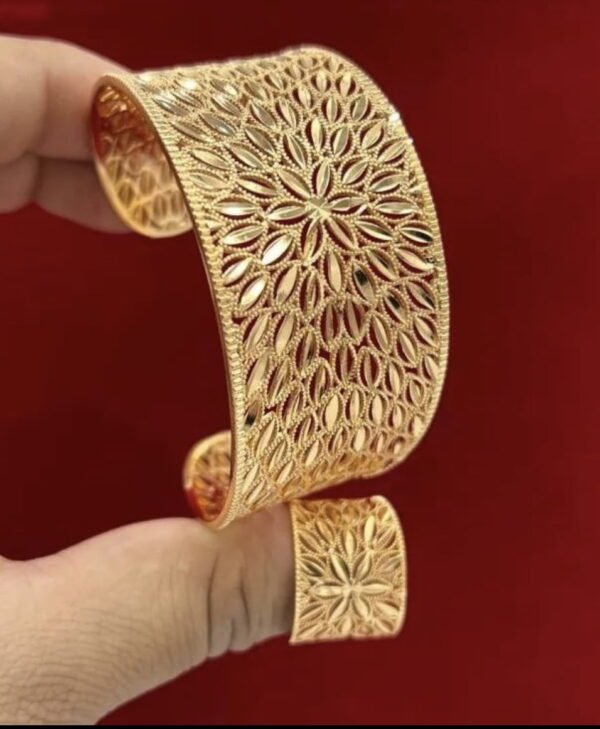 Open Gold Bangle With Ring