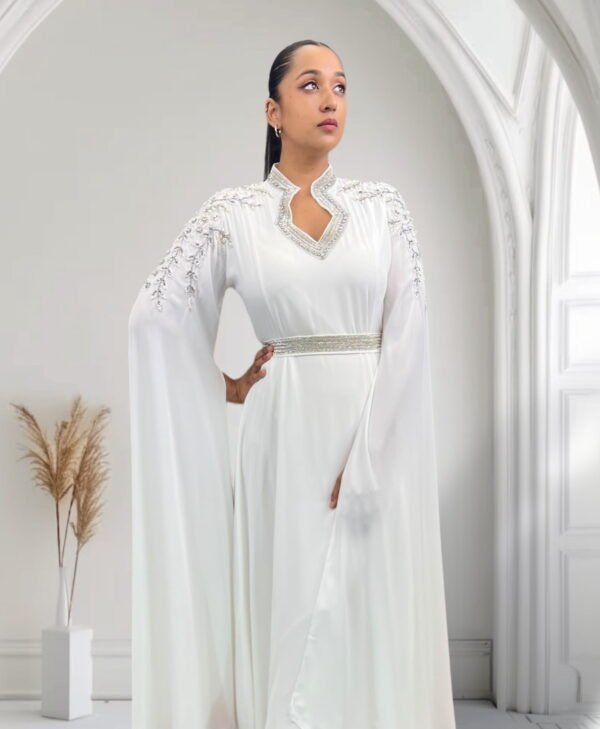 Rayan Kaftan White