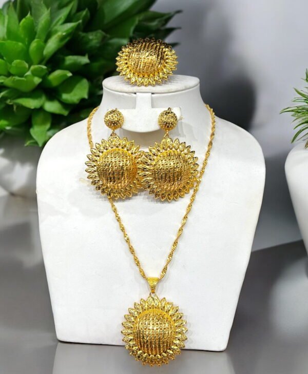 jewellery floral