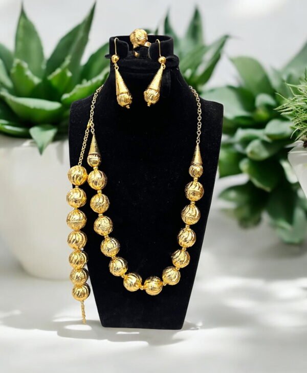 Gold Kitty Set 