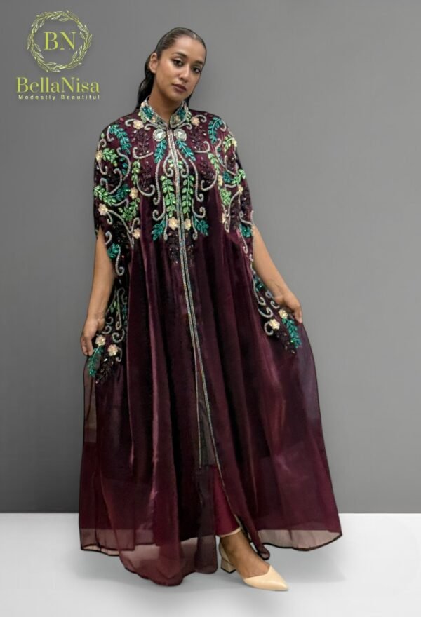 Hayaa Kaftan Plum