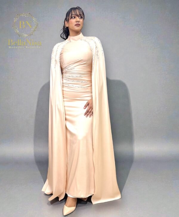 Aresna Dress Gold