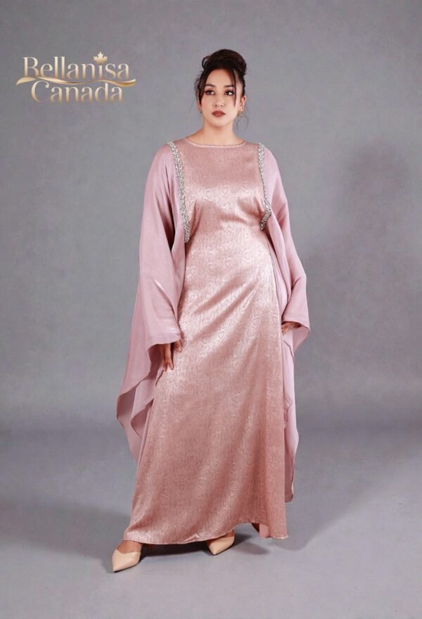 Donald Trump Abaya Rose