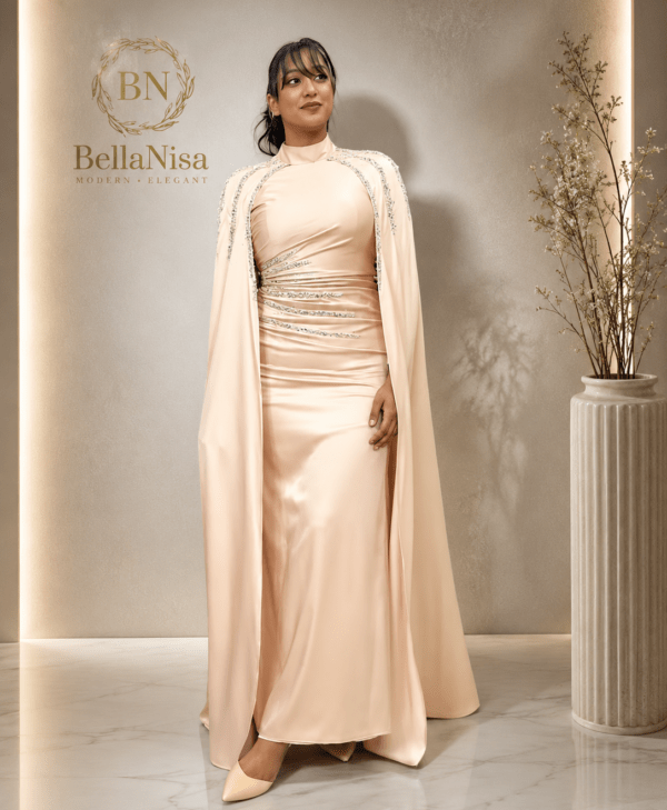Aresna Dress Gold