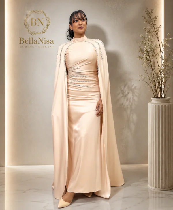 Aresna Dress Gold