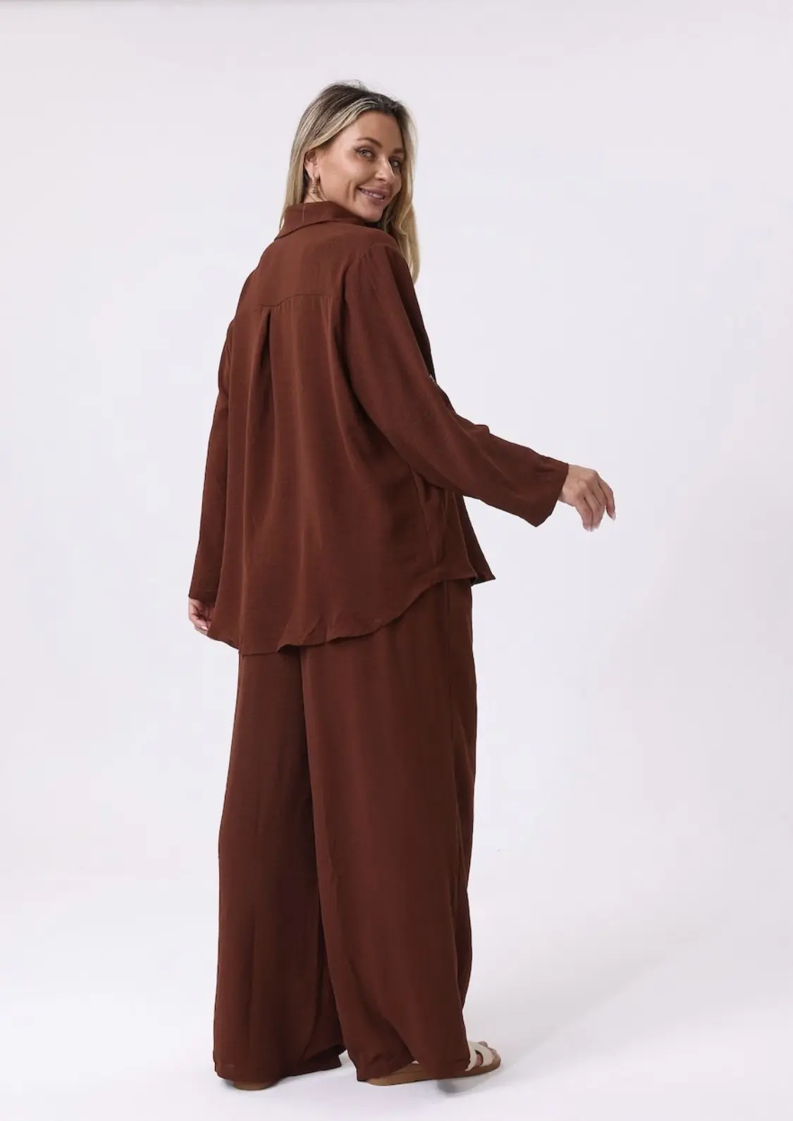 Lounge Wear-A4 - Image 3
