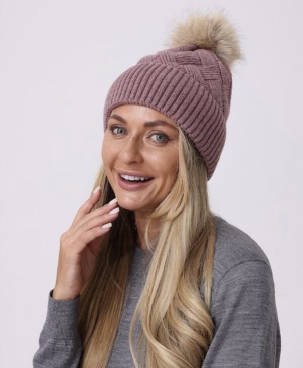 Beanie A10