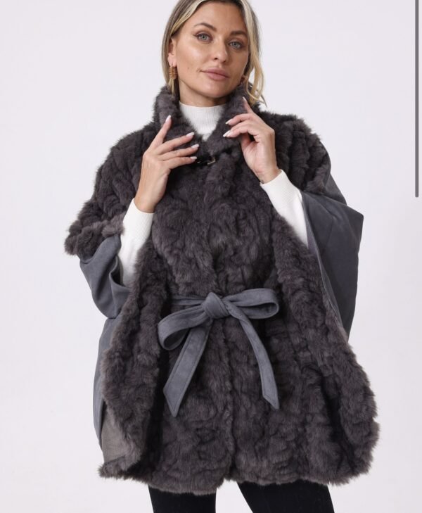 Faux Fur Cape-G3